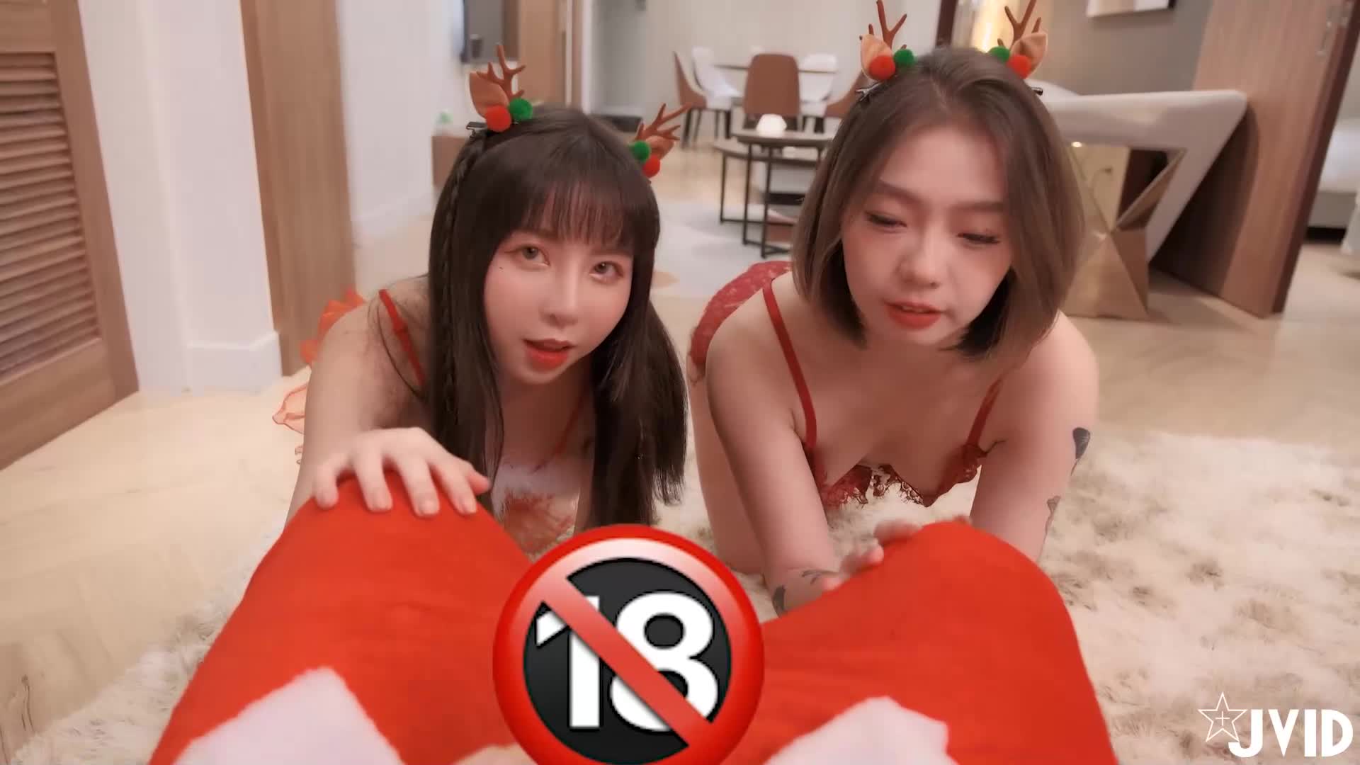 圣诞老人特供浓精白酱大肉棒~来尝尝我的节日礼物吧